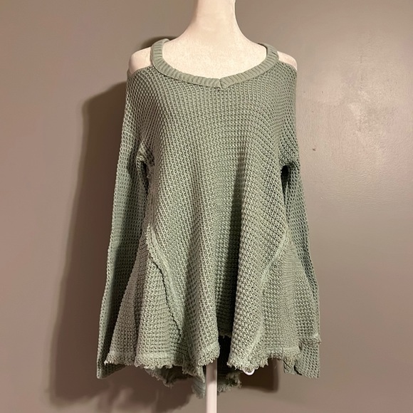 Elan Sea Green Cold Shoulder Long Sleeve Sweater, Size Small - Picture 1 of 7